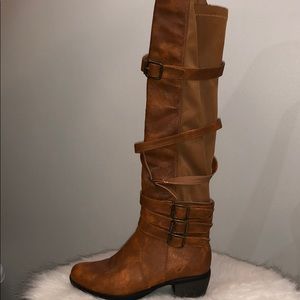Chase & Chloe Brown Leather Boots